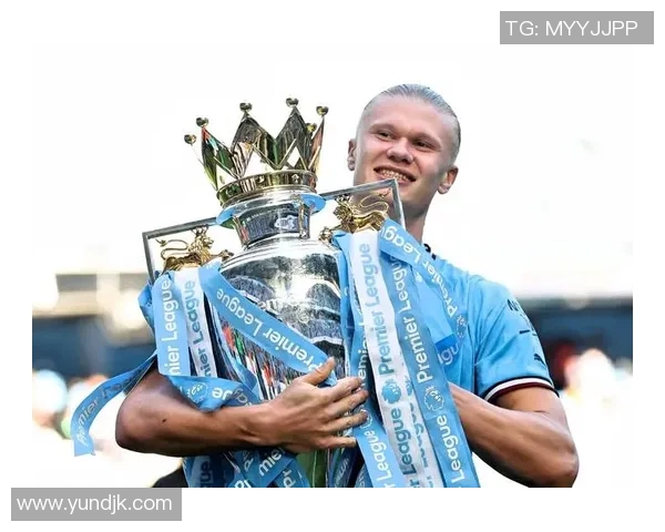 2025年全球足球中场球星实力排名前十分析与对比